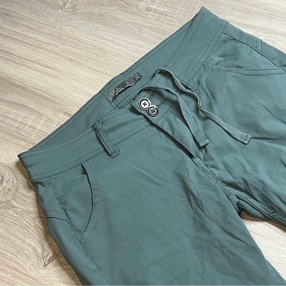 Woman’s Prana Olive Green Nylon Hiking Camping Outdoor Wide Leg Pants Sz 2